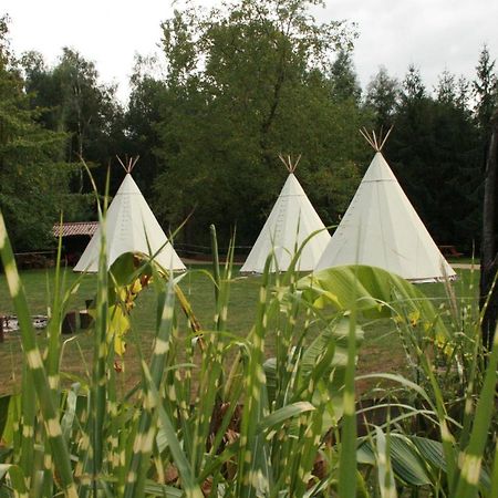 Domaine De Carnin Hotel Beloeil Ngoại thất bức ảnh